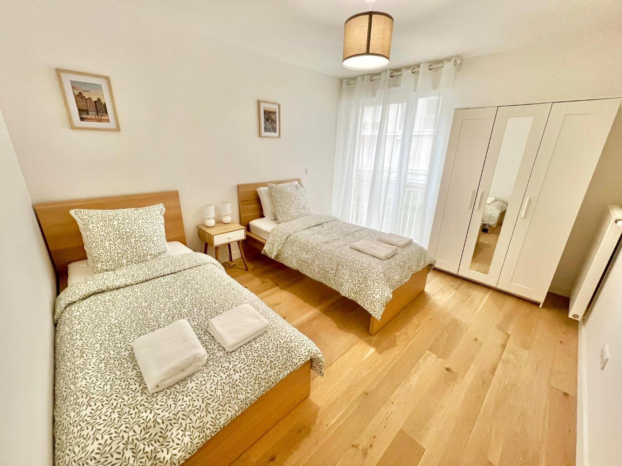 Appartement Neuf Et Spacieux Clichy Zewnętrze zdjęcie
